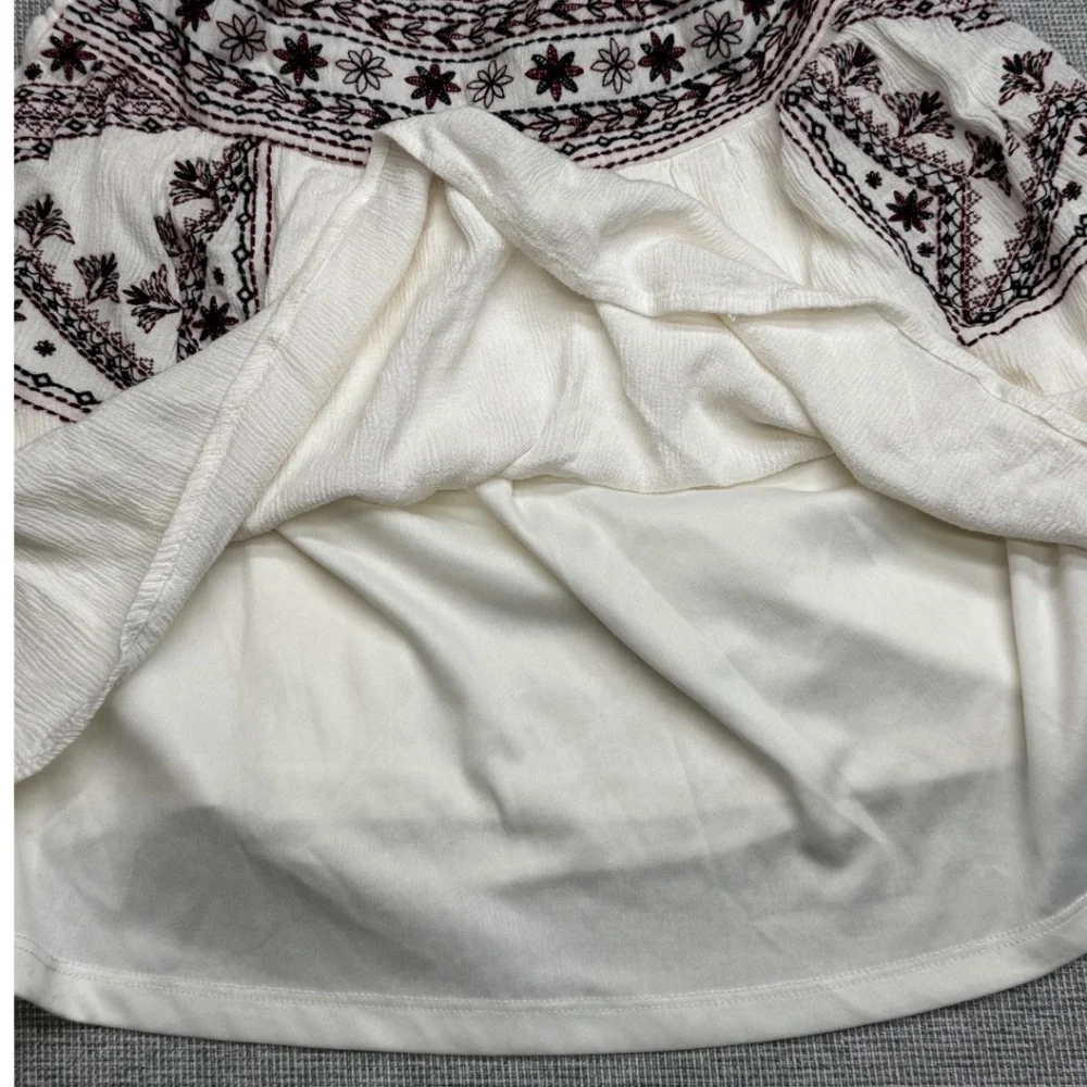 Y2k, Boho-chic,  Xhilaration Sz M Embroidered Boho Mini Skirt Smocked Floral - Picture 7 of 8